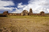 Opuštěný kostel na Altiplanu; abandoned church of Altiplano